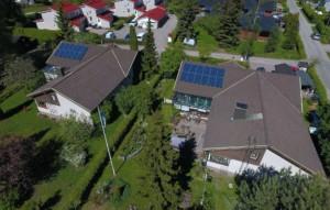 Aurinkopaneelit Joensuussa toteuttaa Solarvoima.